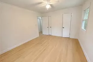 215 Bidney Dr, Burlington, NC 27215 - Photo 10