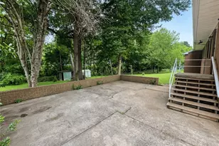215 Bidney Dr, Burlington, NC 27215 - Photo 18