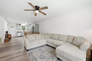 715 Dillon St, Thomasville, NC 27360 - Photo 24