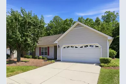 4301 River Rock Point, Greensboro, NC 27409 - Photo 2