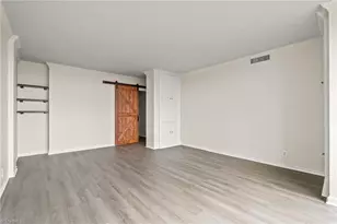 1101 N Elm St, Greensboro, NC 27401 - Photo 12