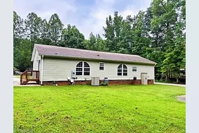 88 Dixon Lane, Roxboro, NC 27574 - Photo 4