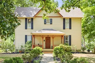 916 W Davis St, Burlington, NC 27215 - Photo 2