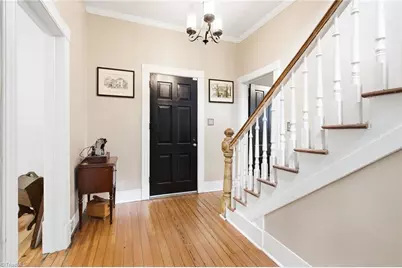 916 W Davis Street, Burlington, NC 27215 - Photo 8