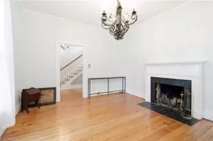 916 W Davis St, Burlington, NC 27215 - Photo 12