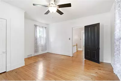 916 W Davis Street, Burlington, NC 27215 - Photo 34
