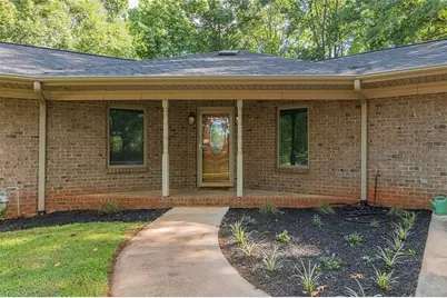 631 Mill Stream Lane, Lexington, NC 27292 - Photo 4