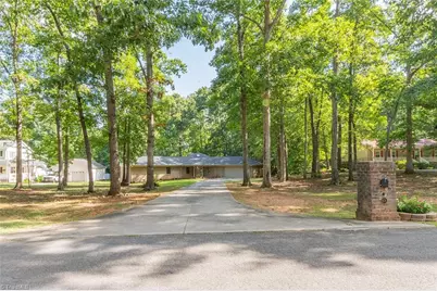 631 Mill Stream Lane, Lexington, NC 27292 - Photo 2