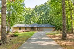 631 Mill Stream Ln, Lexington, NC 27292 - Photo 2