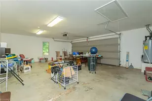 631 Mill Stream Ln, Lexington, NC 27292 - Photo 34