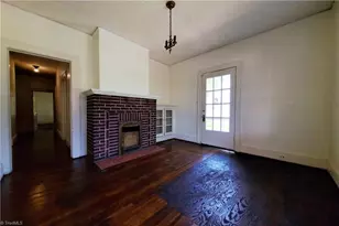3004 N Patterson Ave, Winston-Salem, NC 27105 - Photo 24