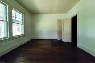 3004 N Patterson Ave, Winston-Salem, NC 27105 - Photo 14