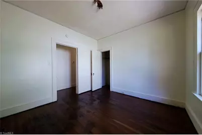 3004 N Patterson Avenue, Winston-Salem, NC 27105 - Photo 20