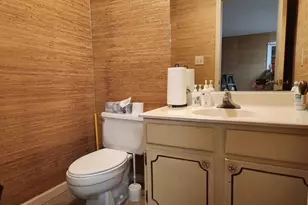606 Randolph St, Thomasville, NC 27360 - Photo 16