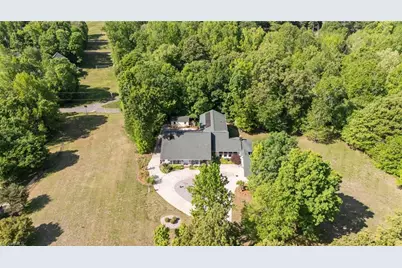 3703 Brandon Drive, High Point, NC 27265 - Photo 32