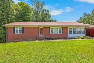 4994 Hampton Rd, Clemmons, NC 27012 - Photo 2