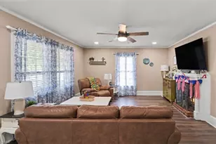 808 Barnes St, Reidsville, NC 27320 - Photo 6