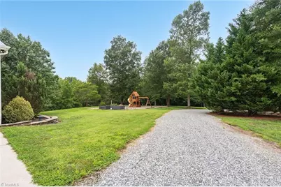 1819 Merritt Trail, Burlington, NC 27217 - Photo 38