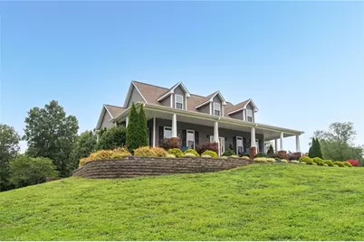 1819 Merritt Trail, Burlington, NC 27217 - Photo 4