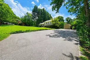 406 Laurel Mountain Rd, North Wilkesboro, NC 28659 - Photo 4