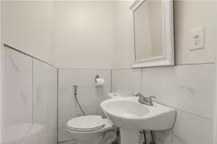 114 N Hall St, High Point, NC 27263 - Photo 14