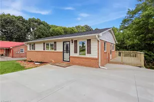 114 N Hall St, High Point, NC 27263 - Photo 2