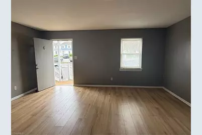 5715 Bramblegate Road #F, Greensboro, NC 27409 - Photo 2