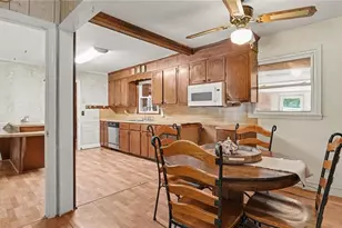 132 Cedarwood Dr, Eden, NC 27288 - Photo 10