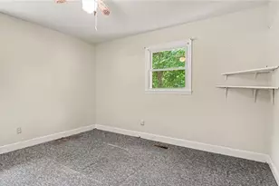 132 Cedarwood Dr, Eden, NC 27288 - Photo 16
