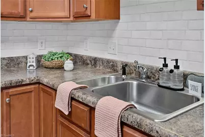 676 Chas Court, High Point, NC 27265 - Photo 12