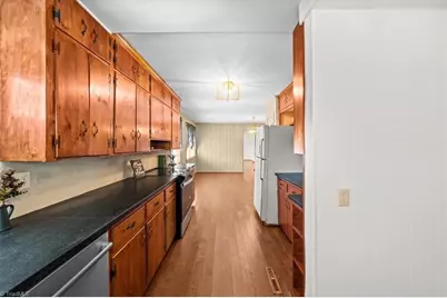 1326 Brookdale Drive, Asheboro, NC 27205 - Photo 28