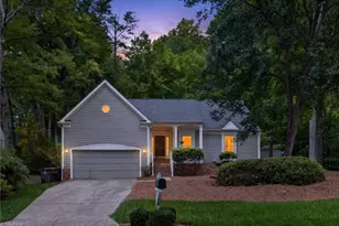 4702 Country Woods Ln, Greensboro, NC 27410 - Photo 6