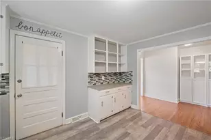 108 Jefferson St, Yadkinville, NC 27055 - Photo 12