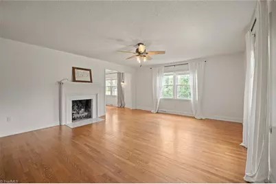 108 Jefferson Street, Yadkinville, NC 27055 - Photo 4