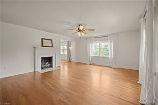 108 Jefferson St, Yadkinville, NC 27055 - Photo 4