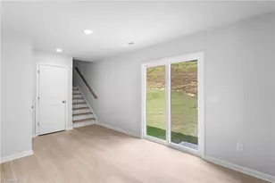118 Primrose St, King, NC 27021 - Photo 16