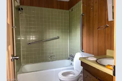 305 Lake Drive, Archdale, NC 27263 - Photo 6