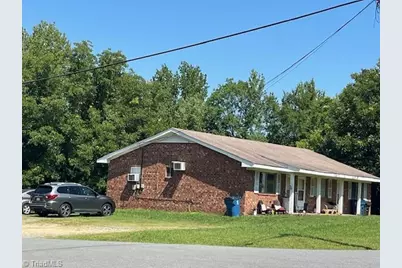 305 Lake Drive, Archdale, NC 27263 - Photo 2