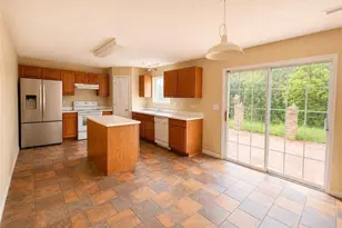 2610 Chatfield Dr, Winston-Salem, NC 27103 - Photo 8