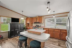 1060 Knobview Ln, Pilot Mountain, NC 27041 - Photo 14