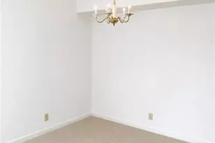 324 Meadows Cir, Winston-Salem, NC 27104 - Photo 6