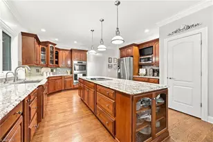 5807 Autumn Gate Dr, Oak Ridge, NC 27310 - Photo 8