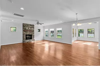 5722 Woodrose Lane, Greensboro, NC 27410 - Photo 6