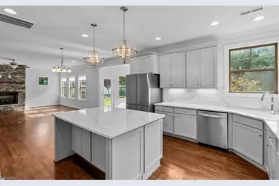 5722 Woodrose Lane, Greensboro, NC 27410 - Photo 14