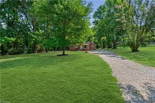 2706 Oak Ridge Rd, Oak Ridge, NC 27310 - Photo 4