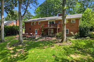 1131 Barclay Terrace, Winston-Salem, NC 27106 - Photo 4