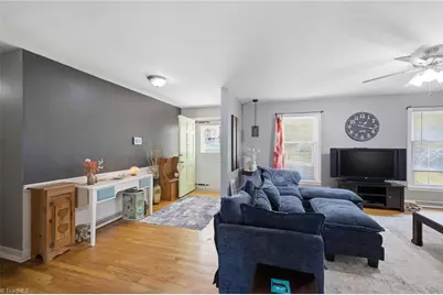 1131 Barclay Terrace, Winston-Salem, NC 27106 - Photo 14