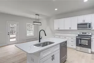 4721 Ridge Fall Rd, Greensboro, NC 27410 - Photo 8