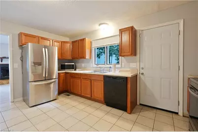 9 Pear Tree Court, Greensboro, NC 27401 - Photo 12