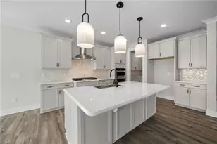 1619 Wareham Dr, Mebane, NC 27302 - Photo 18